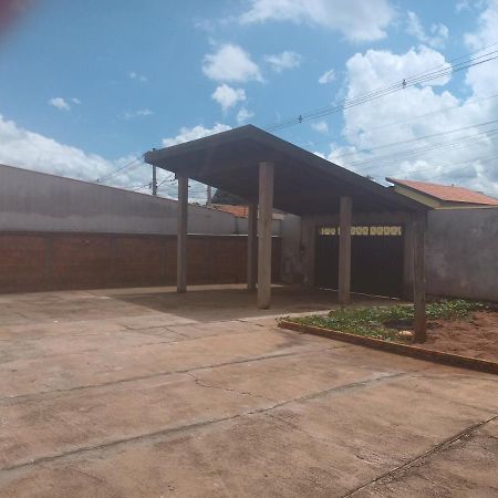 Casa Em Brotas, Wifi, Espaco Todo E Pet Friendly Eksteriør bilde